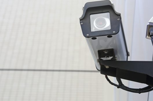 防犯カメラに集音マイクを付ける際の注意点