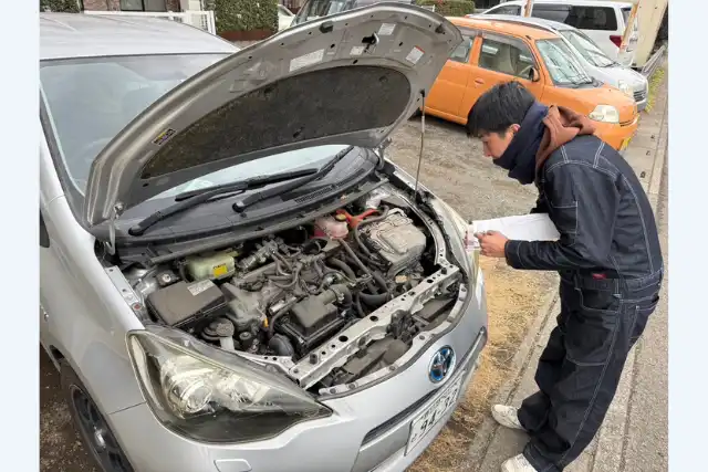 合同会社まるオート-スタッフ