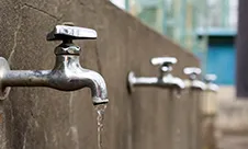 屋外の散水栓や立水栓の水漏れ